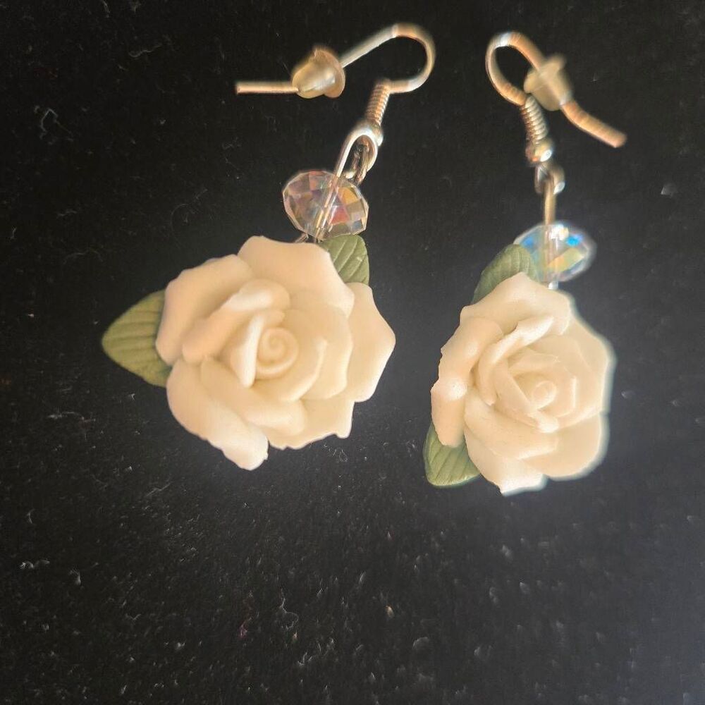 White Rose Clay Earrings Dangle Drop Bead - Picture 2 of 6